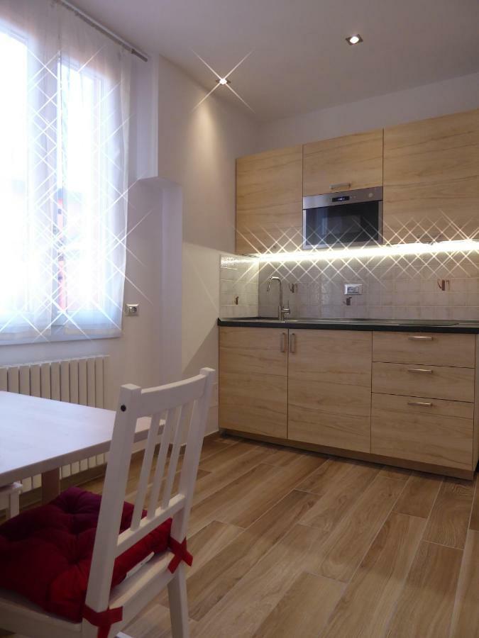 Giudei House Minisuite Bologna Exteriör bild